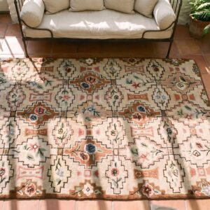 Antique American Hooked Small Scatter Size Wool Ivory Rug (SKU 25284) - styled overhead view