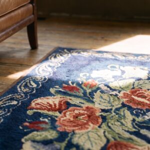 Antique American Square Blue Floral Hooked Wool Throw Rug (SKU 20487) - in-room detail