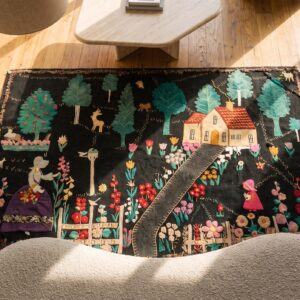 Antique Applique America Flat Weave Quilted Rug (SKU 20611) - styled overhead view