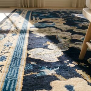 Artistic Animal Design Antique Room Size Chinese Peking Rug (SKU 25167) - in-room detail