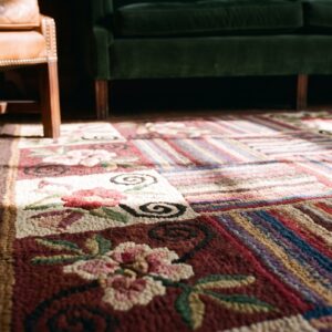 Antique Basket Weave And Floral Folk Art Pattern American Hooked Rug (SKU 20562) - in-room detail