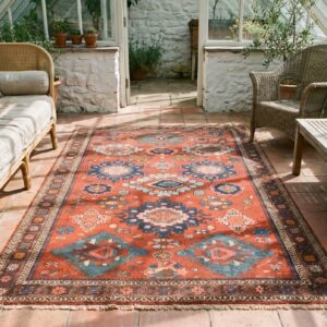 Antique Caucasian - Sumak Small Scatter Size Wool Coral Rug (SKU 19921) - room view