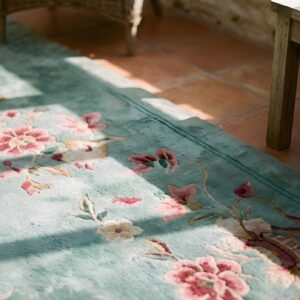 Chinese - Art Deco Rectangle Knotted Antique Room Size Wool 1920s Rug (SKU 22977) - in-room detail