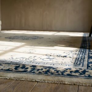 Chinese Ivory Knotted Room Size - Peking Antique Rectangle 1920s Wool Rug (SKU 25608) - in-room detail