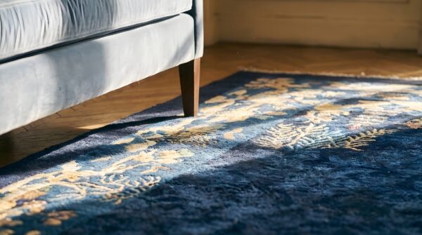 Antique chinese - peking chinese floral knotted rug 10 Antique chinese - peking chinese floral knotted rug (sku 25040) - in-room detail
