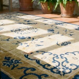 Antique Chinese Peking Small Scatter Size Wool Ivory Rug (SKU 24859) - in-room detail