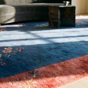 Chinese Knotted Antique Room Size Blue - Art Deco Rectangle Wool 1920s Rug (SKU 25703) - in-room detail