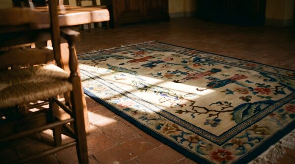 Antique chinese - textile chinese knotted rug 12 Antique chinese - textile chinese knotted rug (sku 22059) - in-room detail