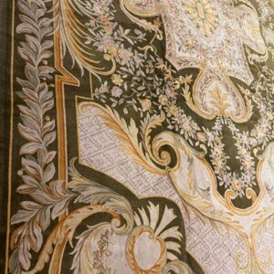 Contemporay Luxury Green Field Medallion Antique European Savonnerie Gallery Rug - detail view 7