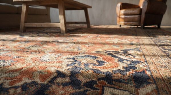 Coral antique persian mahal sultanabad rug - rustic room size 11 Coral antique persian mahal sultanabad rug - rustic room size (sku 17820) - in-room detail