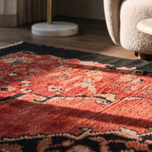 Coral Room Size Chinese Art Deco Wool Antique Rectangle 1920s Knotted Rug (SKU 22412) - in-room detail