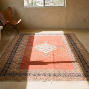 Coral Rustic Open Field Antique Persian Flat Weave Senneh Kilim Medallion Rug (SKU 19953) - room view
