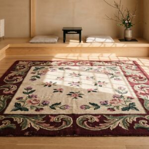 Antique Cream Color Field European Floral Pattern American Hooked Rug (SKU 17585) - room view