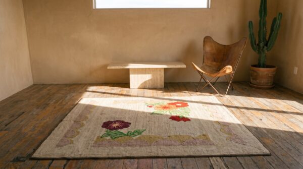 Crispy white antique rare floating floral design pattern american hooked square rug 10 Crispy white antique rare floating floral design pattern american hooked square rug (sku 17191) - room view