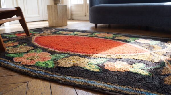 Antique european floral design american hooked rug 8 Antique european floral design american hooked rug (sku 17252) - in-room detail
