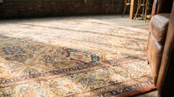 Fine weave floral shield pattern antique ivory persian room size lavar kerman rug (sku 18149) - in-room detail