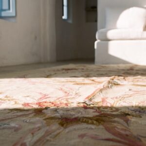 Antique French Floral, Medallion Flat Weave Rug (SKU 25098) - in-room detail