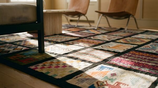 Antique gafsa tunisia flat weave rug (sku 25701) - in-room detail