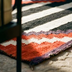Geometric Flatwoven Antique Native American Chiefs Blanket Rug (SKU 25322) - in-room detail