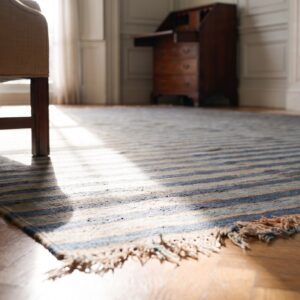 Geometric Stripes Blue and White Color Large Antique Indian Cotton Dhurrie Rug (SKU 24150) - in-room detail