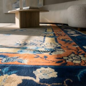 Antique Gray Color Floral Pattern Chinese Room Size Peking Rug (SKU 23112) - in-room detail