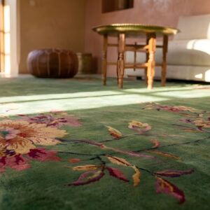 Green Color Solid Open Field Antique Floral Art Deco Chinese Room Size Wool Rug (SKU 24294) - in-room detail