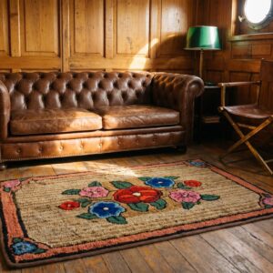 Wool Hooked Antique 1930s Small Scatter Size American Ivory Rug (SKU 18696) - room view