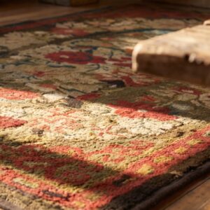 Antique Hooked American Wool Small Scatter Size 1890s Rug (SKU 18414) - in-room detail