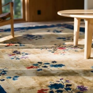 Antique Wool Hand Knotted Pile Ivory Beige Cream White 1920s Rug (SKU 23874) - in-room detail