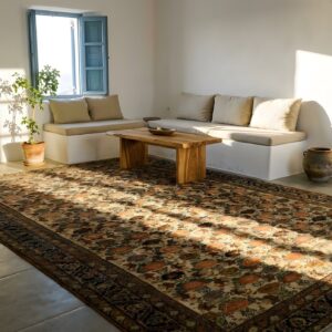 Ivory Antique Tribal Floral Pattern Persian Room Size Wool Pile Malayer Rug (SKU 23755) - room view