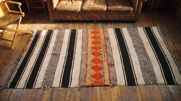 Antique kilim - moroccan moroccan knotted rug 2 Antique kilim - moroccan moroccan knotted rug (sku 21591) - styled overhead view