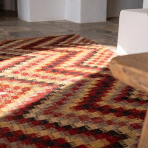 Antique Kilim - Oushak Room Size Wool Multicolor Rug (SKU 20985) - in-room detail