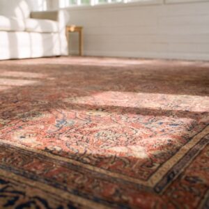 Antique Large Coral Kashan - Mohtasham Persian Floral Knotted Rug (SKU 23606) - in-room detail
