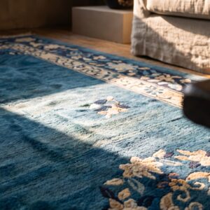 Large Size Antique Blue Color Floral Pattern Peking Chinese Area Rug (SKU 25084) - in-room detail