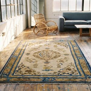 Late 19th Century Ivory Antique Chinese Central Floral Medallion Ningxia Rug (SKU 19004) - room view