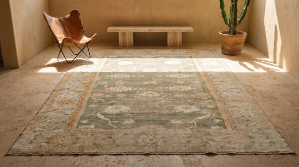 Light green color tribal large scale antique 19th century persian ziegler sultanabad carpet 13 Light green color tribal large scale antique 19th century persian ziegler sultanabad carpet (sku 18703) - room view