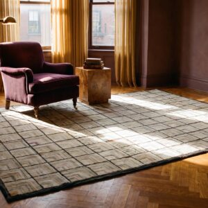 Light Ivory Color Antique American Folk Art Geometric Log Cabin Pattern Hooked Rug (SKU 17486) - room view