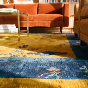 Antique Wool - Manchester Yellow Hand Knotted Pile Rug (SKU 24267) - in-room detail