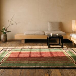 Multicolor 1920s Wool American Hooked Antique Small Scatter Size Rug (SKU 20492) - room view