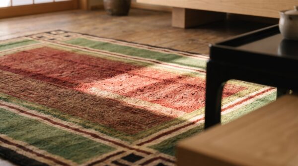 Multicolor 1920s wool american hooked antique small scatter size rug 10 Multicolor 1920s wool american hooked antique small scatter size rug (sku 20492) - in-room detail