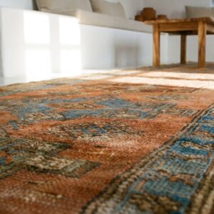 Antique N.W. Persian Karajeh Runner 2'10"×17'10" Salmon & Ivory Long Format, Circa 1920 (SKU 18814) - in-room detail