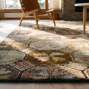 Neutral Earthy Color Antique Geometric American Folk Art Design Hooked Rug (SKU 23536) - in-room detail