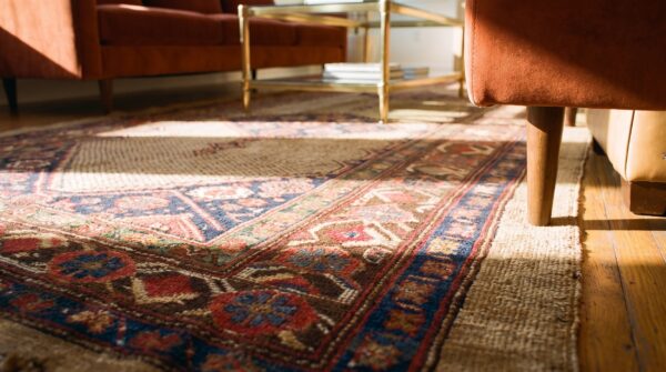 Neutral antique persian tribal geometric pattern serab rug 9 Neutral antique persian tribal geometric pattern serab rug (sku 23309) - in-room detail