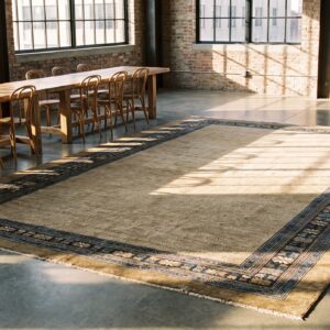 Antique Oversized Serab Persian Knotted Rug (SKU 21485) - room view