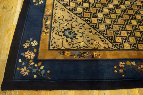 Antique peking chinese medallion beige 1900s rug 7 Antique peking chinese medallion beige 1900s rug (sku 23759) - room view