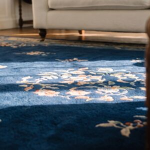 Antique Peking Chinese Medallion Beige, Blue Navy 1920s Rug (SKU 24470) - in-room detail