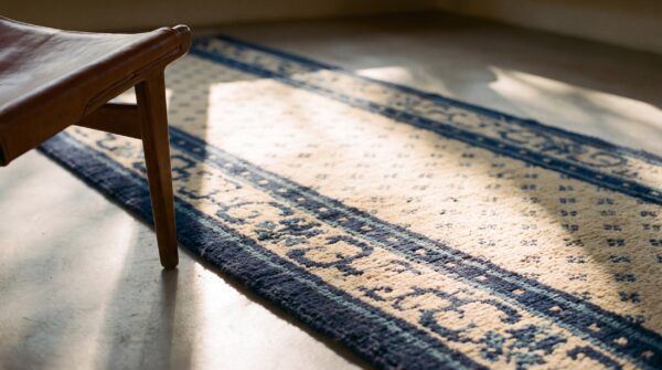 Antique peking hallway runner wool - blue navy, ivory beige cream white (sku 24681) - in-room detail
