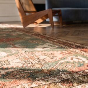 Primitive Tribal Design Antique Persian Heriz Serapi Hallway Runner Rug (SKU 20885) - in-room detail