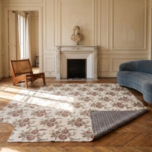 Antique Quilt American USA Allover Floral Needlework Square Rug (SKU 20624) - room view