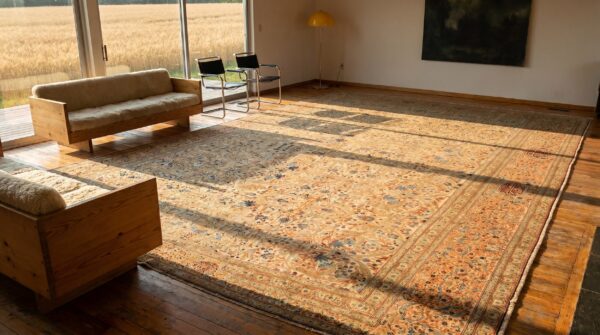 Rare light color luxurious fine antique oversized persian tabriz haji jalili carpet 8 Rare light color luxurious fine antique oversized persian tabriz haji jalili carpet (sku 18406) - room view